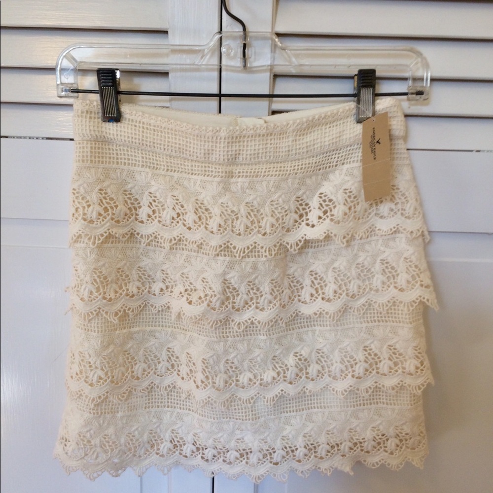 American Eagle skirt (new)